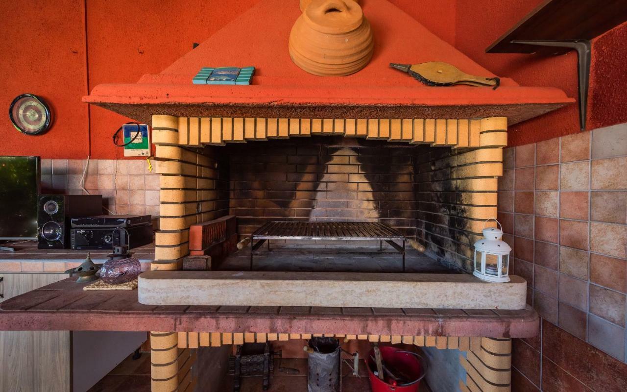 Hacienda Rosemary Villa Muntić Buitenkant foto