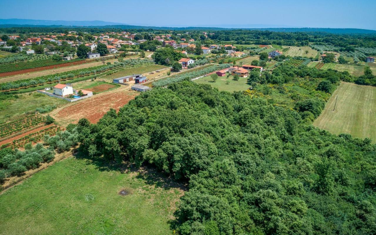 Hacienda Rosemary Villa Muntić Buitenkant foto