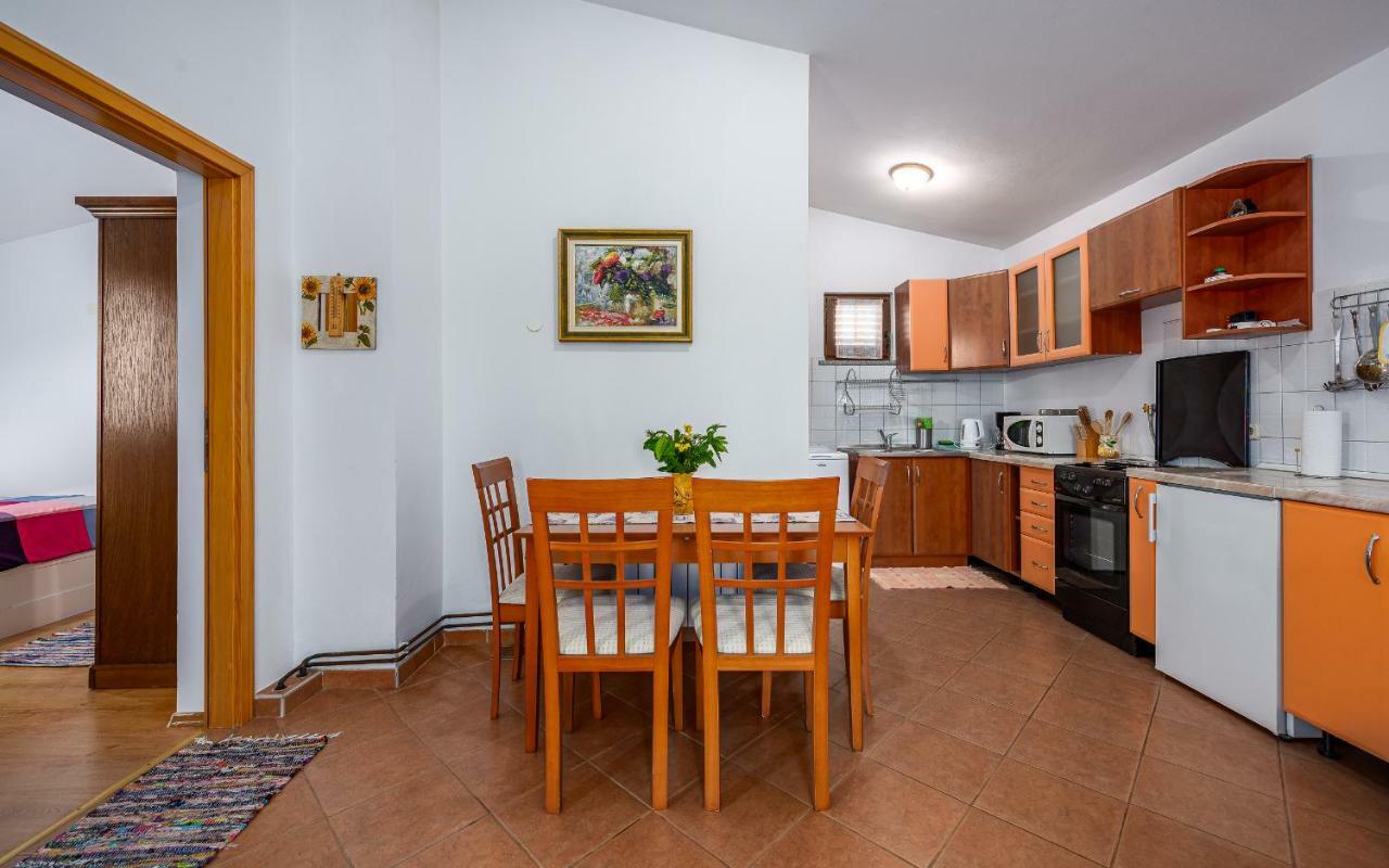 Hacienda Rosemary Villa Muntić Buitenkant foto